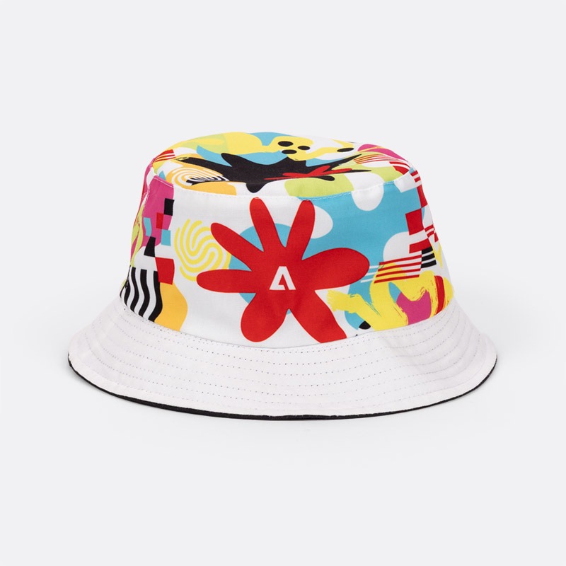 Reversible bucket hat